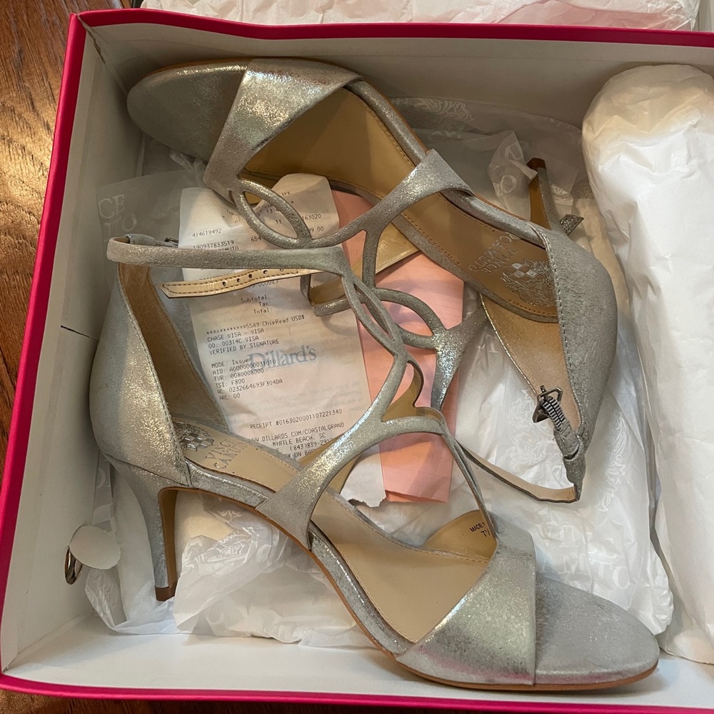 new vince camuto silver heels 7.5
